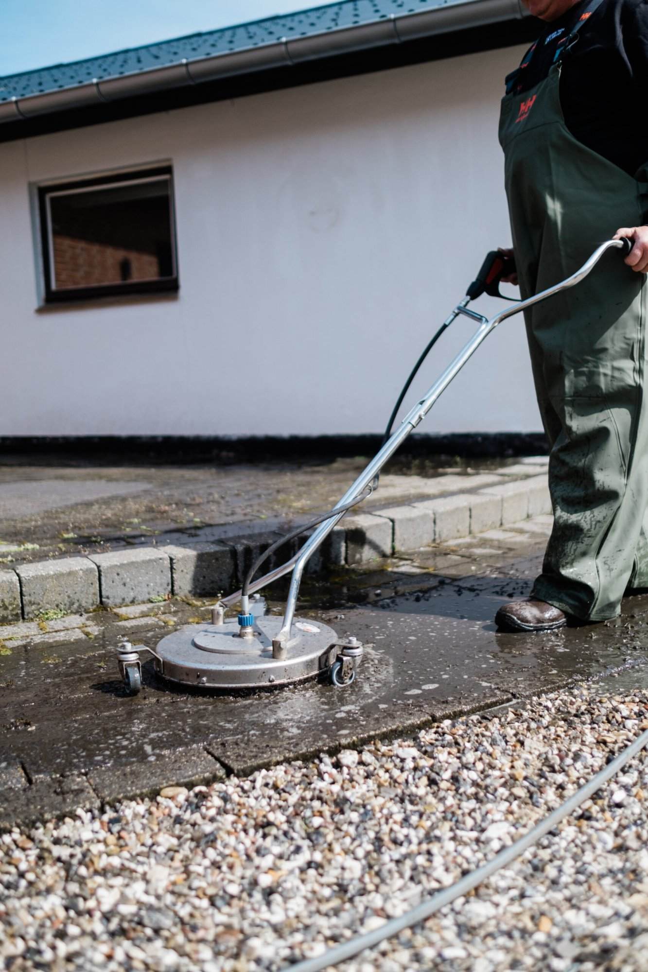 LHClean techogService 28 scaled